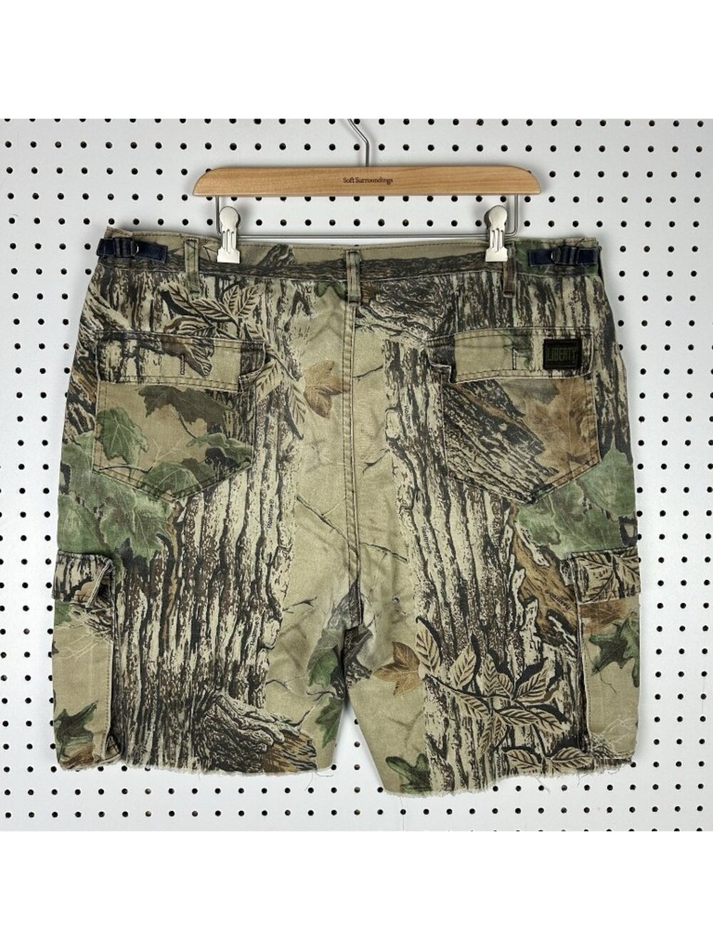 Liberty Camo Cargo Shorts Size 38-40 90s Vintage Hunting Cutoff Realtree Baggy‎